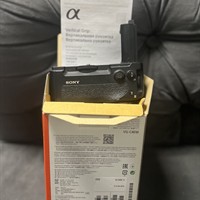 گریپ سونی Sony VG-C4EM Battery Grip